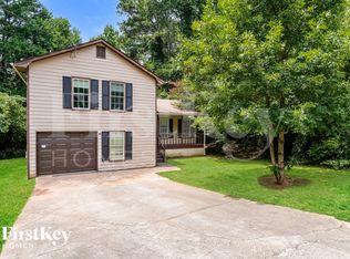 5565 Westberry Ln, Norcross, GA 30071