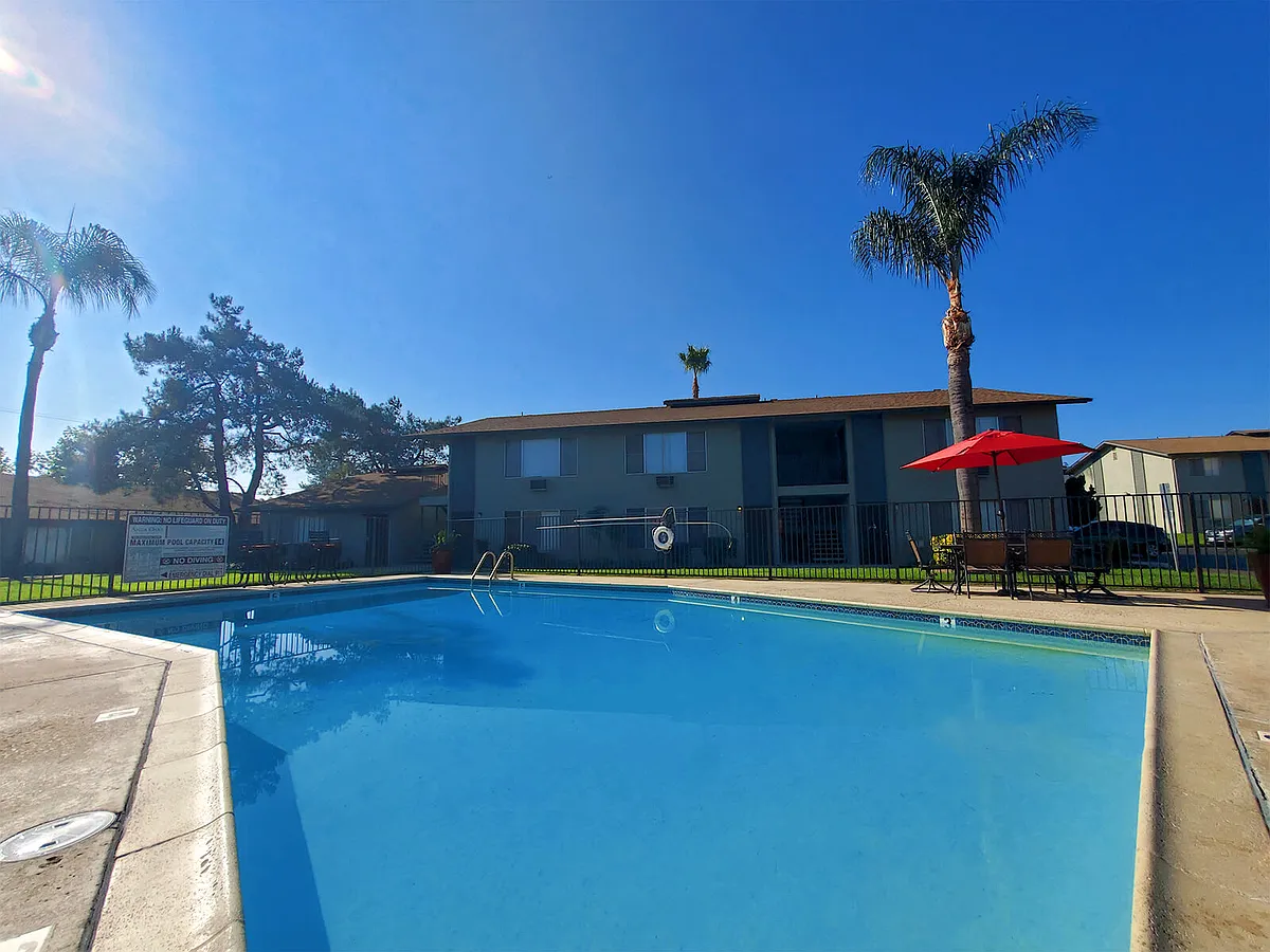 Building Photo - Anza Oaks Apartments