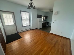 106 Foster St #1, New Haven, CT 06511