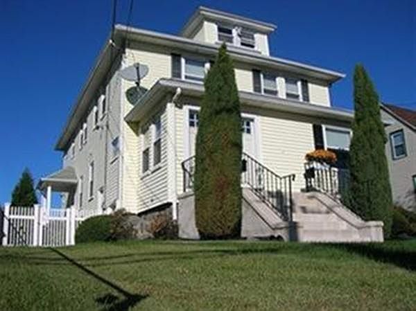 1st image of 194 Quincy Ave #1