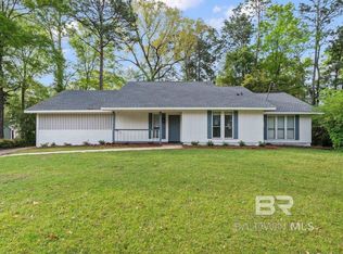 105 S Windgate Cir, Daphne, AL 36526