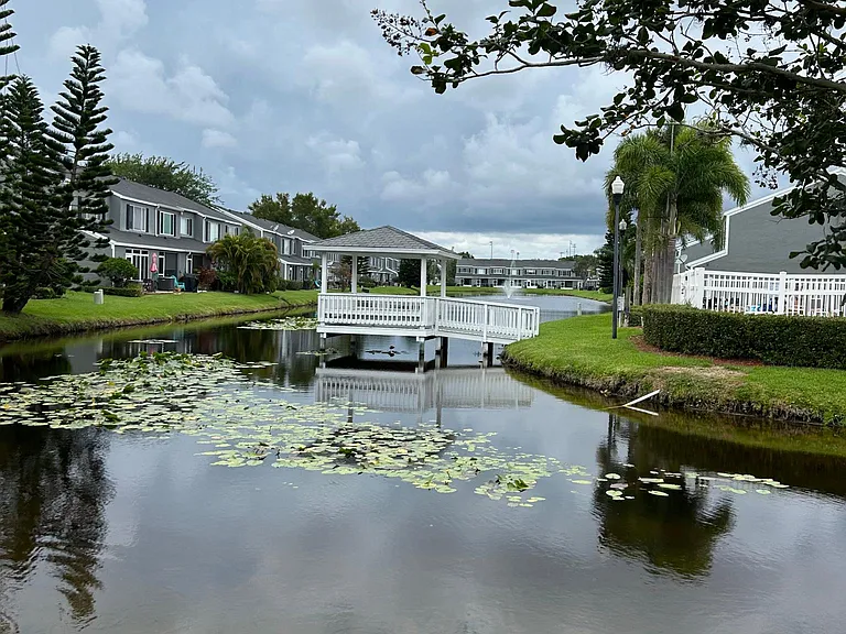 250 Countryside Key Blvd — Photo 19