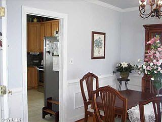 4th image of 10601 Joseph Ct