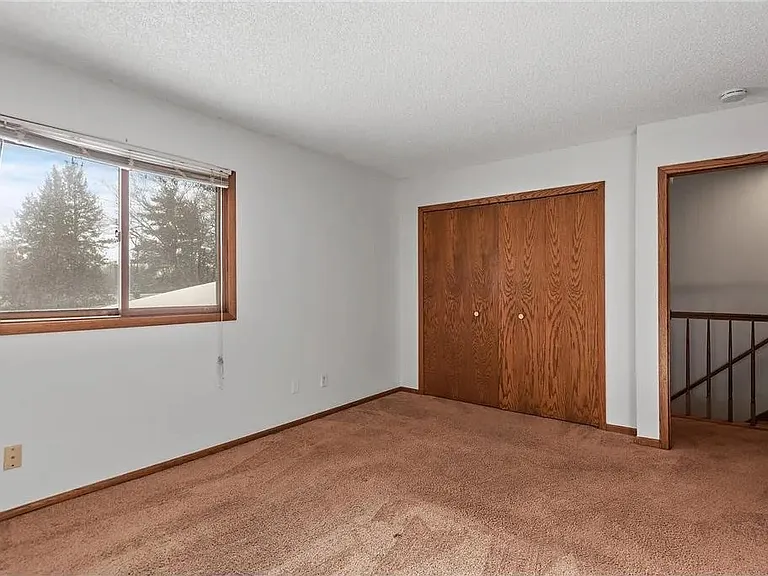 1239 Norton Ave NE — Photo 1
