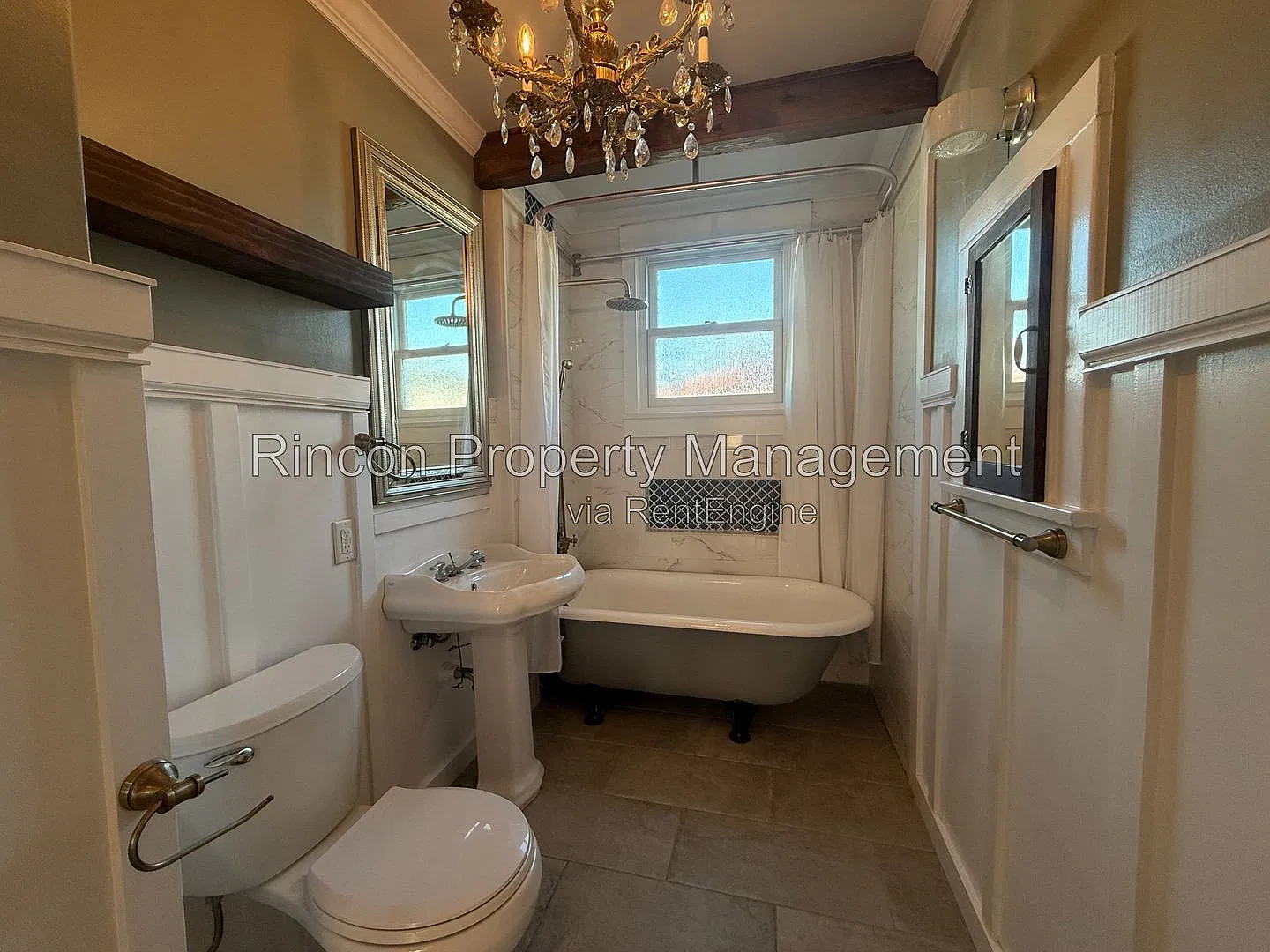 3 bed, 2.5 bath, 1424 sqft, $3,800 — Photo 4