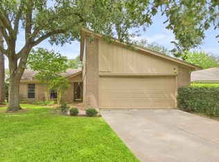 3607 Cedar Gardens Dr, Houston, TX 77082