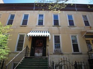 905 S Loomis St, Chicago, IL 60607