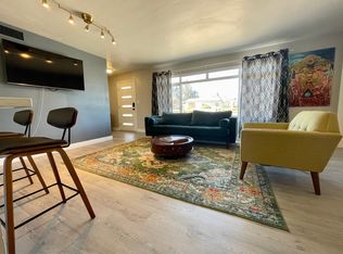 2019 Beverly Way, Las Vegas, NV 89104