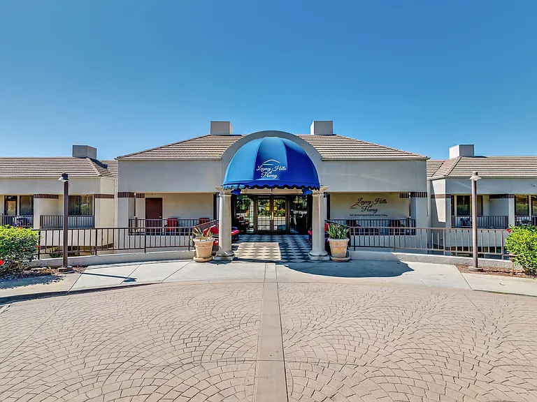 Legacy Hills at Poway 55+ — Photo 55