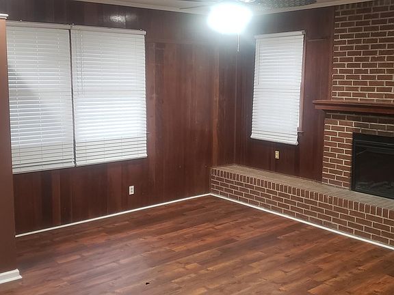 1st Master bedroom sitting area