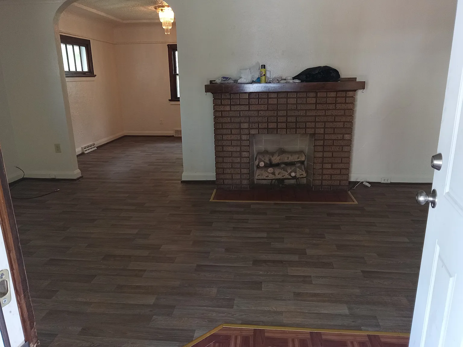 3 bed, 1297 sqft, $1,100 — Photo 3