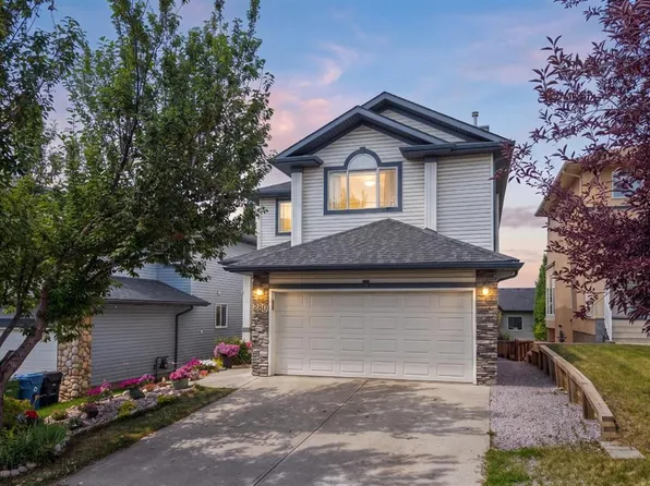 240 E Tuscany Ridge Vw NW, Calgary, AB T3L 2J2