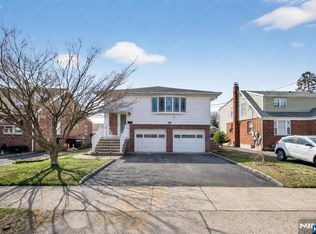 1-20 Kenneth Ave, Fair Lawn, NJ 07410