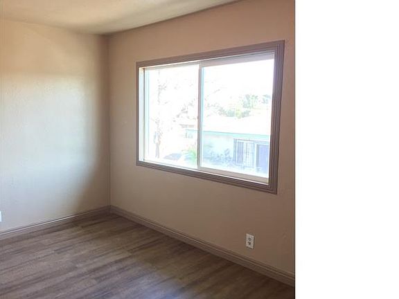 2nd image of 633 E Imperial Hwy APT 4