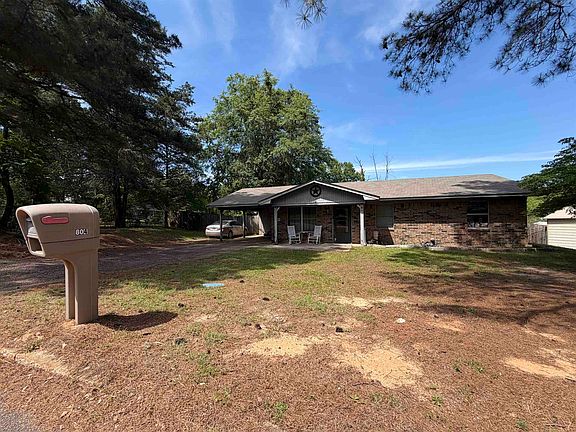 2nd image of 804 Grapevine Rd
