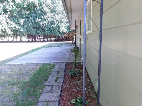 1968 Guthrie Rd, Manistee, MI 49660