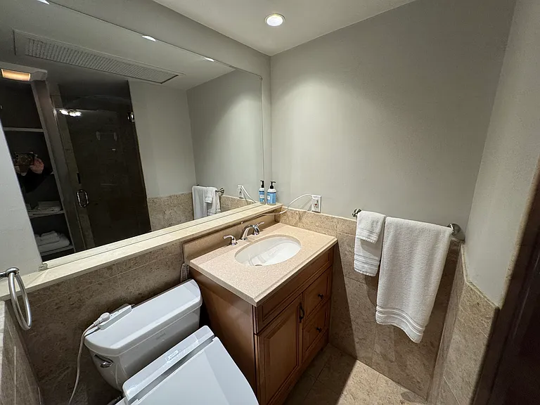 72 Bay State Rd — Photo 10