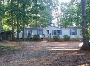 595 Holman Mill Rd, Farmville, VA 23901