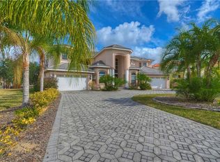 17943 Cachet Isle Dr, Tampa, FL 33647