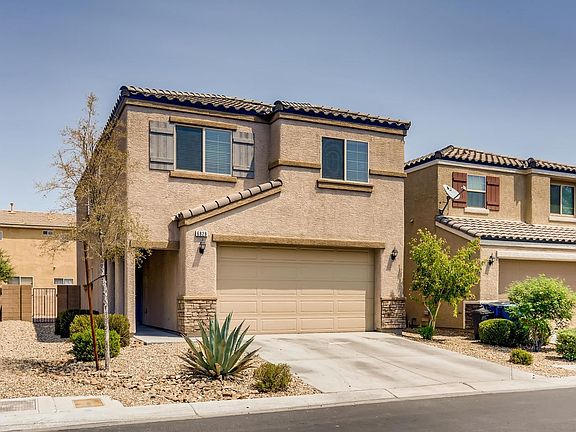 2nd image of 6828 Majestic Palm Dr