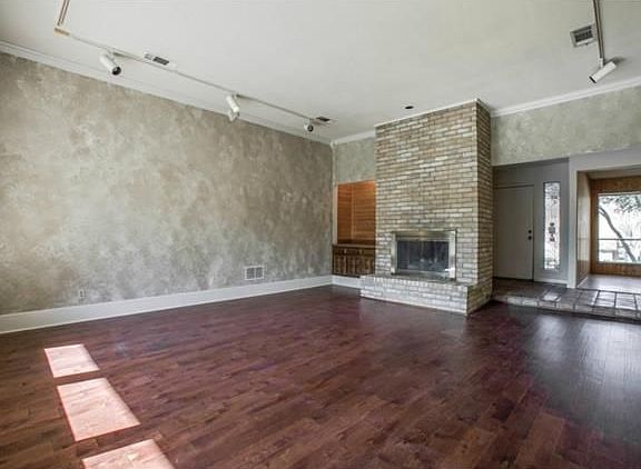 5th image of 1512 Yorkshire Dr