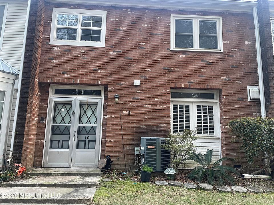 1st image of 928 Courthouse Rd Unit 10