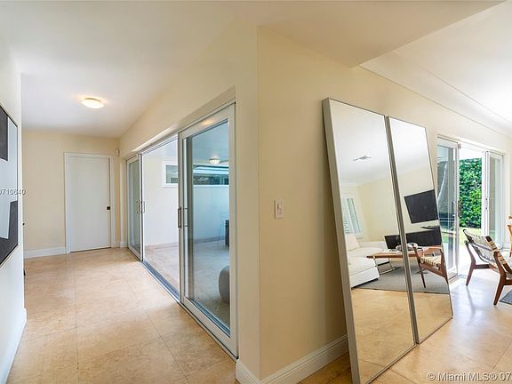 5th image of 6905 Barquera St