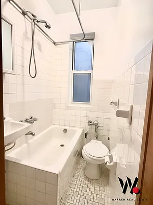 Rented by Warren T Real Estate Corp. | media 26