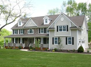5 Essex Rd, Scotch Plains, NJ 07076