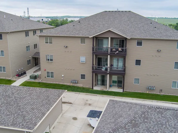 1401 Sharloh Loop Unit 1, Bismarck, ND 58501