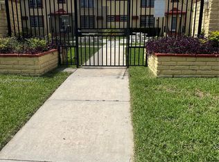 617 SW 11th St APT 14E, Miami, FL 33129