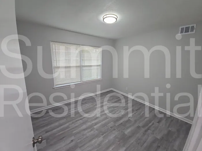 6813 Hazen St — Photo 16