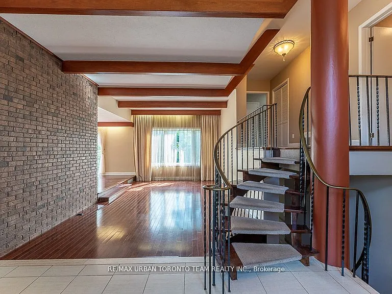 35 Brumwell St — Photo 21