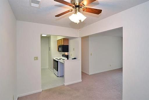 1st image of 6841 Country Club Dr