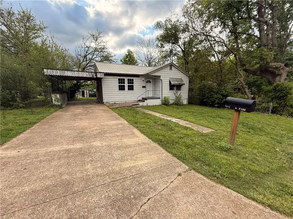 1011 N Pine St, Harrison, AR 72601