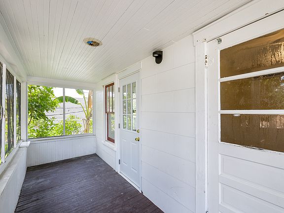 5th image of 618 7th Ave N #B