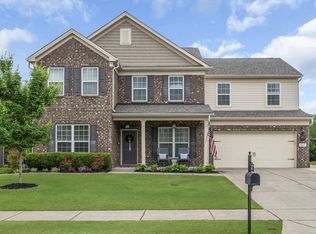 1037 Merrick Rd, Hendersonville, TN 37075