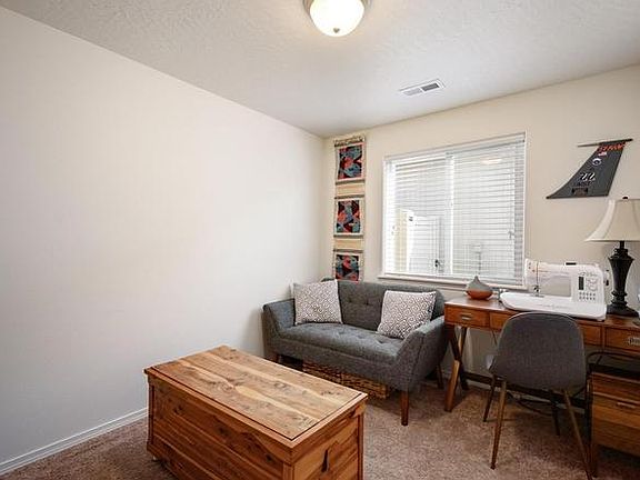 4th image of 7309 E Beverly Ave