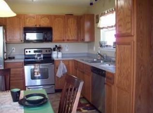 3521 Firethorn Dr, Whitestown, IN 46075