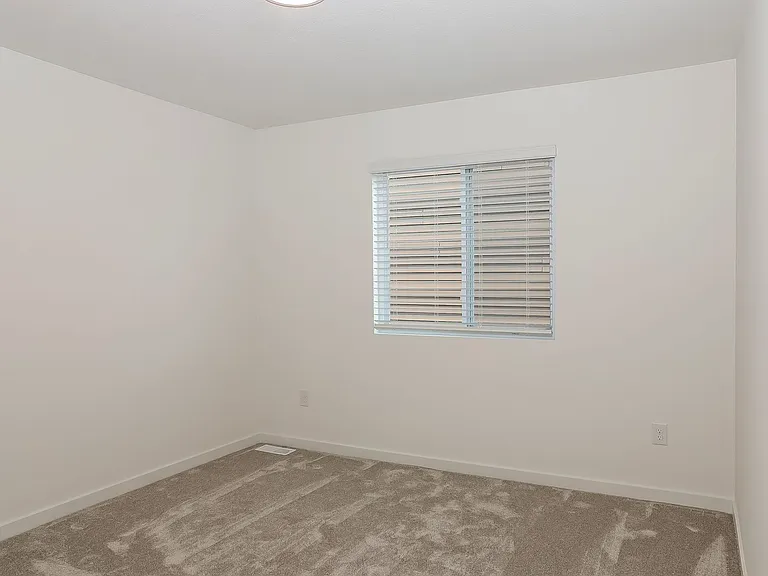 366 N Sherman St — Photo 3
