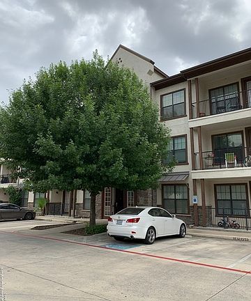2nd image of 7342 Oak Manor Dr
