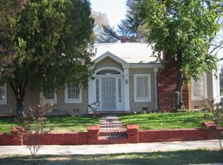 1304 N Thorne Ave, Fresno, CA 93728