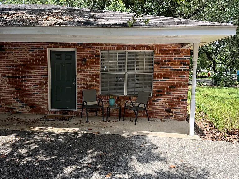1015 Lafontaine Ave #A — Photo 12