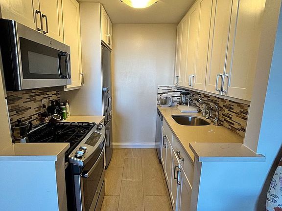 4th image of 182 E 95th St APT 29B
