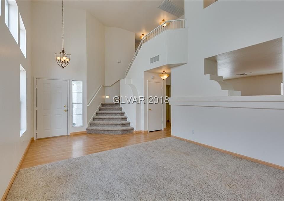 1st image of 1705 Cedar Bluffs Way