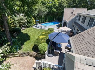318 Tower Hill Rd, Osterville, MA 02655