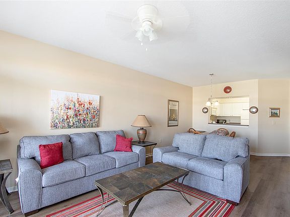 3rd image of 275 Atlantis Cir Unit 204F