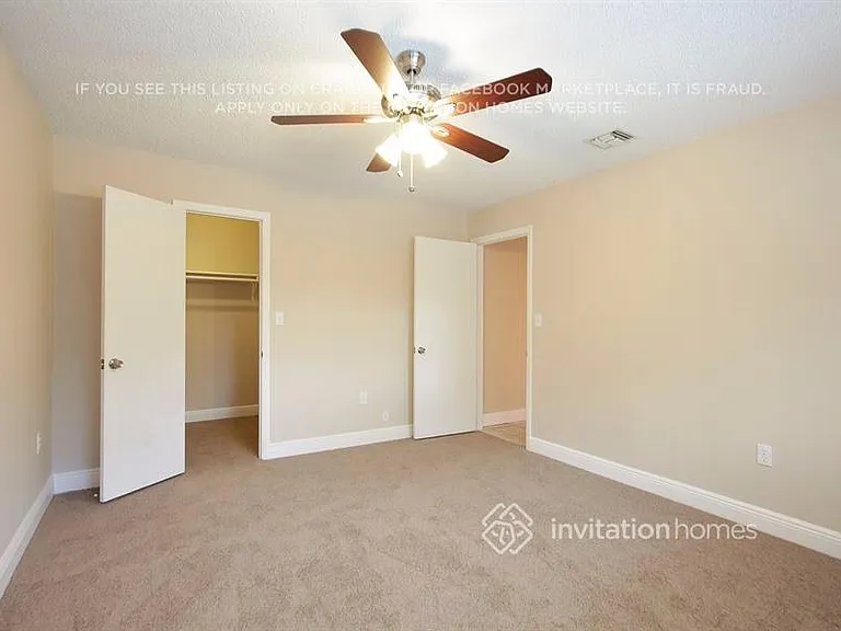 10821 NW 33rd St — Photo 7