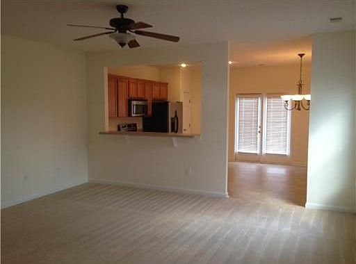 2nd image of 25 Red Oak Dr