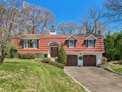 28 Greentree Court, Northport, NY, 11768